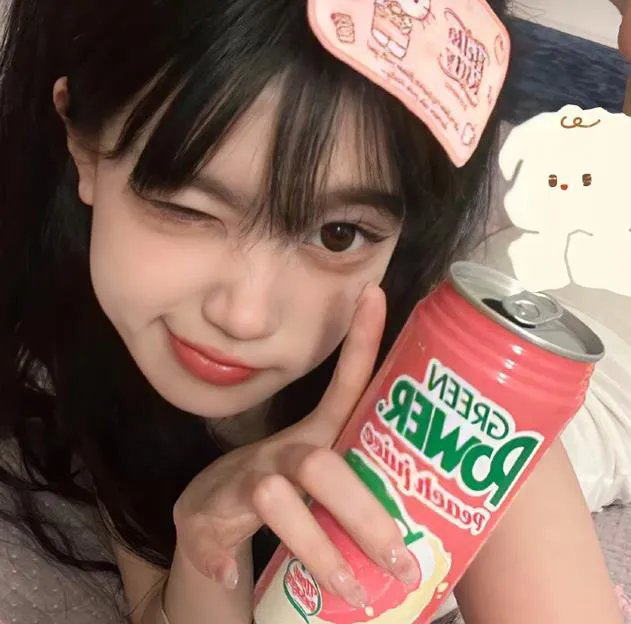 踮起脚尖靠近你